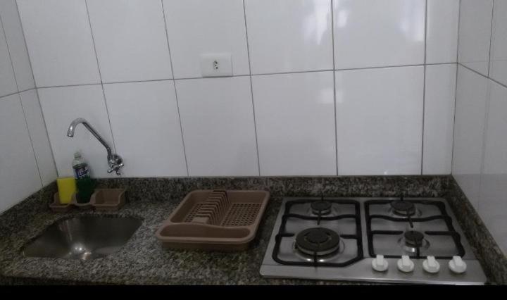 Apartamento Estudio Na Pitangueiras Гуаружа Экстерьер фото